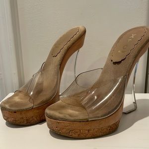 XTC Melrose Platforms